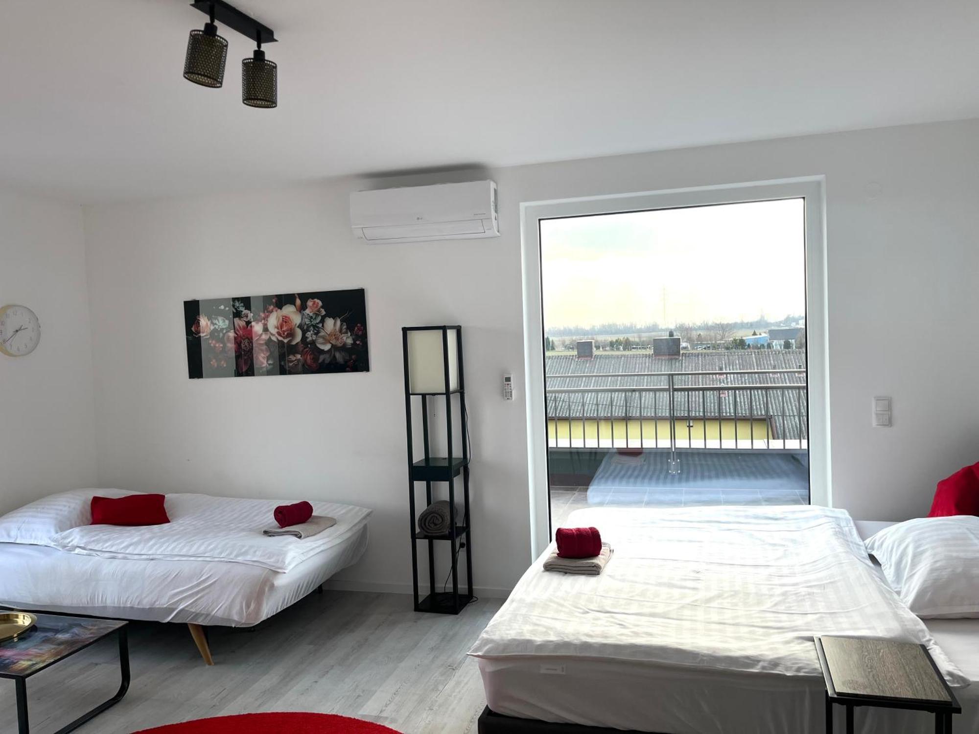 Weisses Haus Apartment Герасдорф бей Виен Екстериор снимка